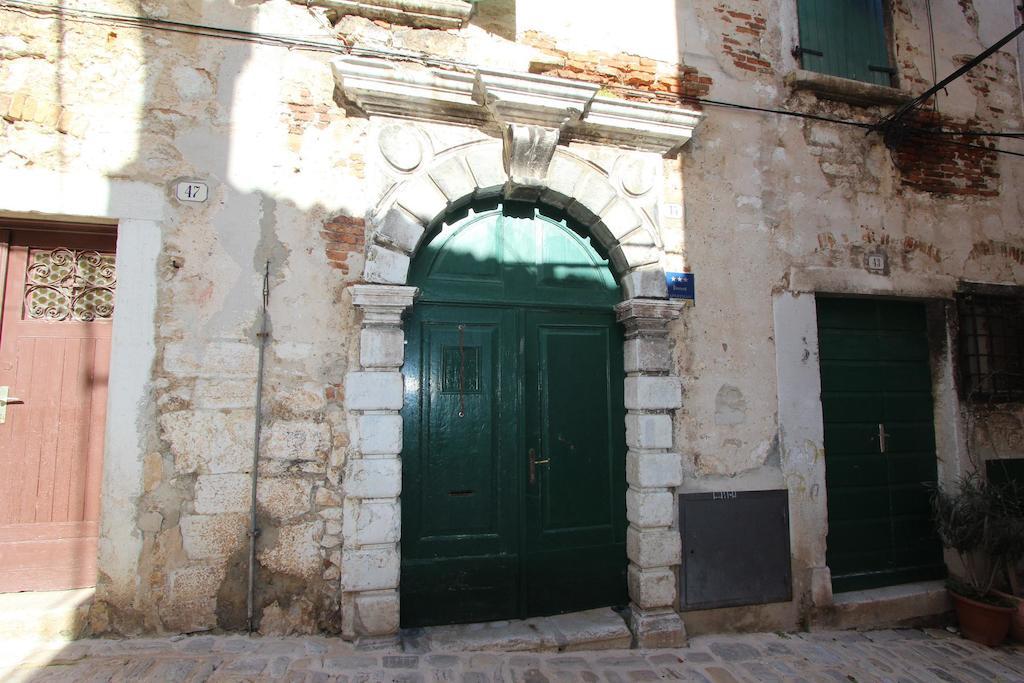 Apartment Alba Rovinj Oda fotoğraf
